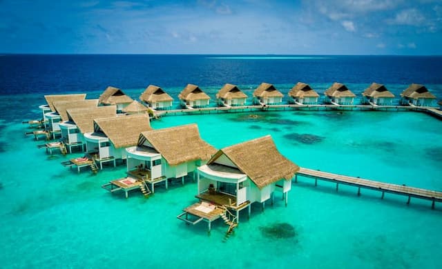 Maldives Luxury Hotel