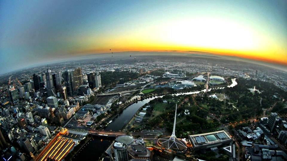 Arrive Melbourne 