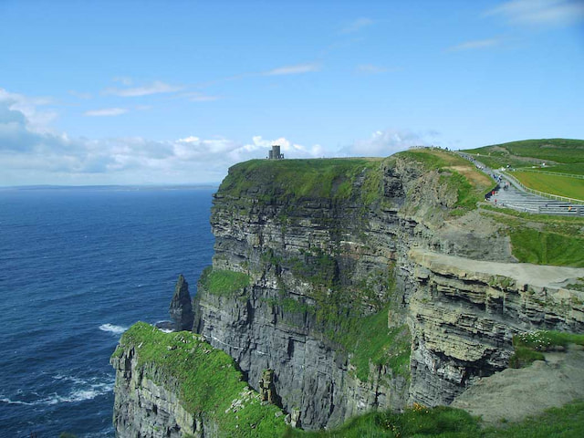 cliffs of moher tour