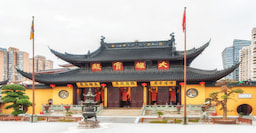 Jade Buddha Temple