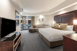Amora Riverwalk Delux Room