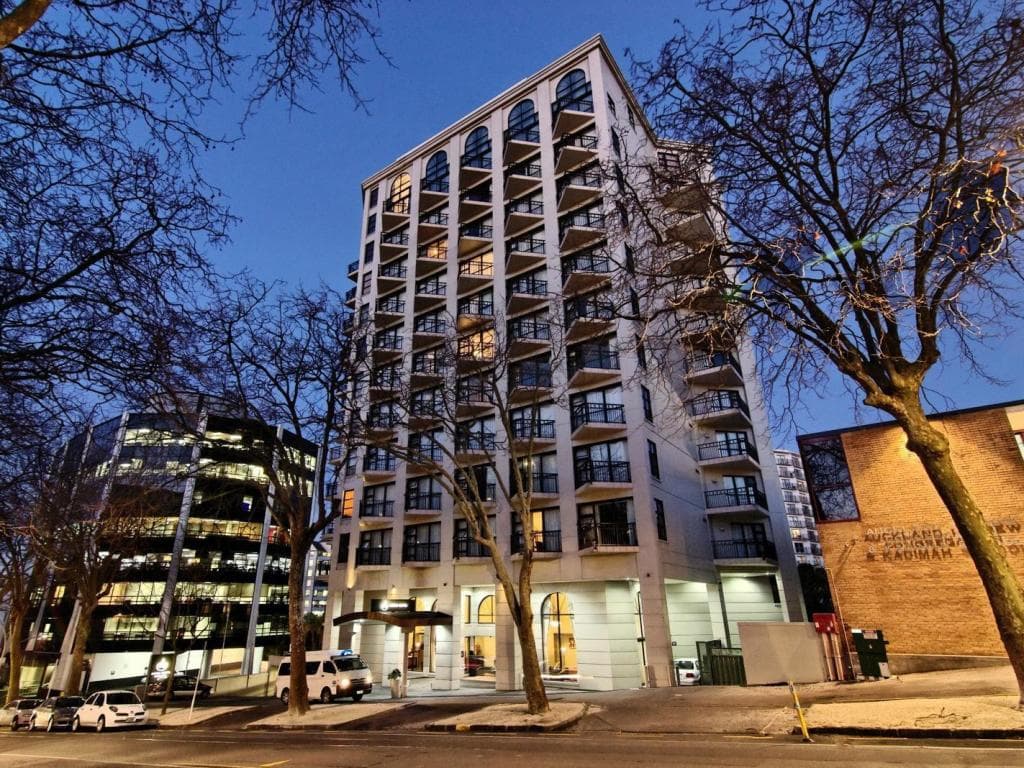 Amora Hotel Auckland - Exterior View