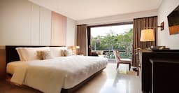 Anvaya Beach Resort Kuta Room