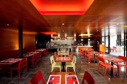 DoubleTree by Hilton Queenstown Restaurant View