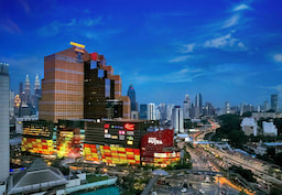 Sunway Putra - Exterior