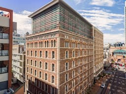 Holiday Inn On Darling Harbour Exterior View