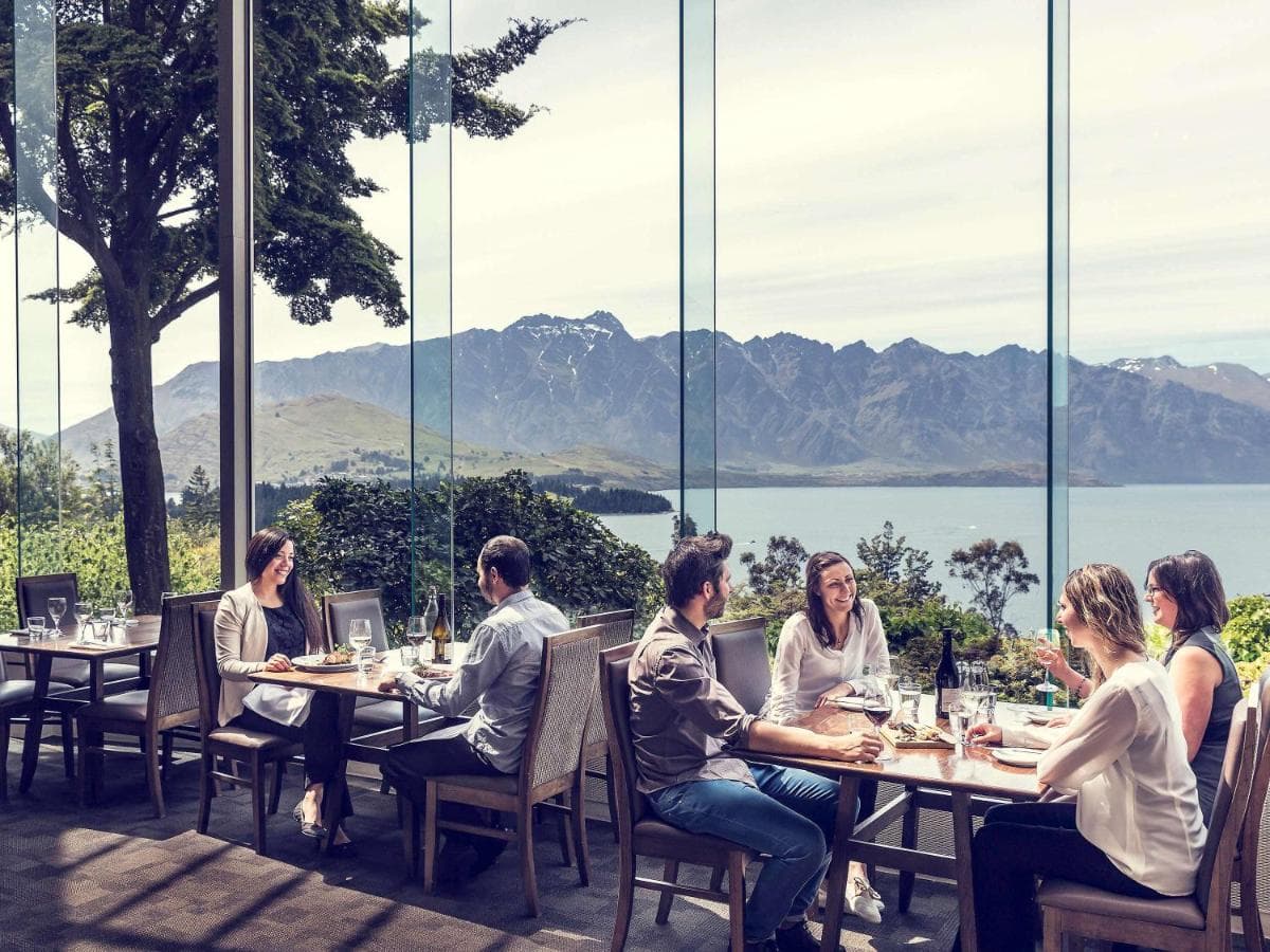 Mercure Queenstown Resort restaurant