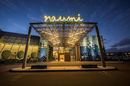 Naumi Auckland Airport Hotel Exterior View