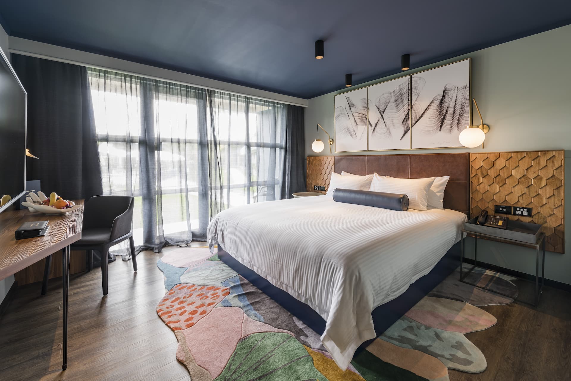 Naumi Auckland Airport Hotel Room