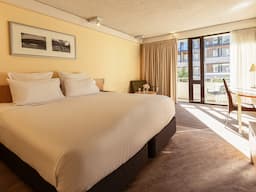 Novotel Queenstown Lakeside Room