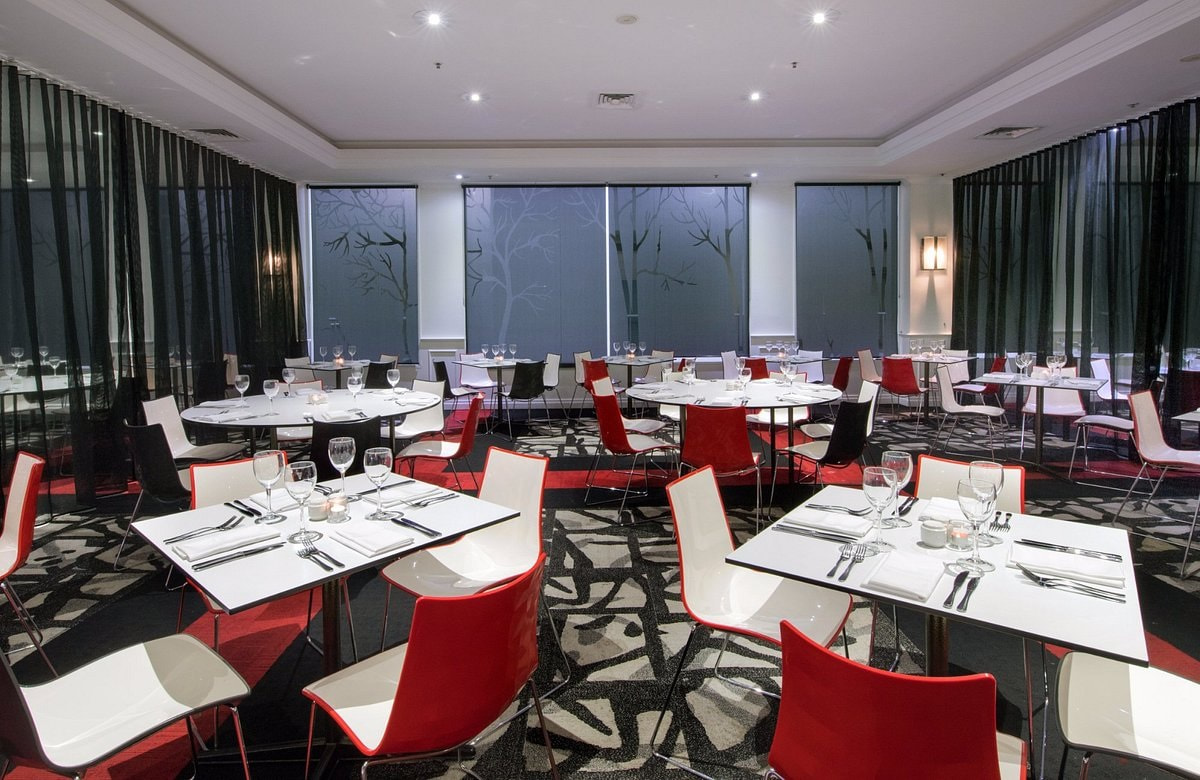 Novotel Surfers Paradise Restaurant