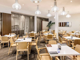 Novotel Sydney Central Restaurant