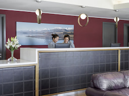 Peppers Bluewater Resort - Lake Tekapo - Lobby Area