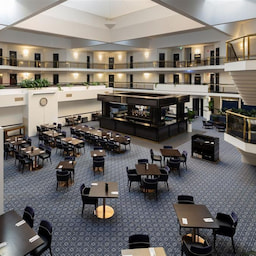 Restaurant Ramada Diplomat Canberra