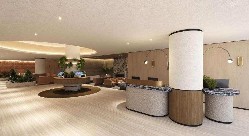 Rydges Melbourne Lobby