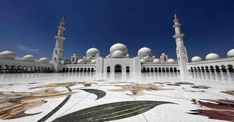 Abu Dhabi Mosque