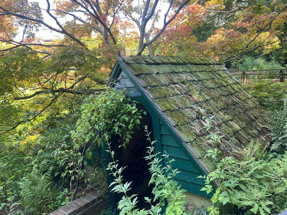 Chanticleer Pleasure Garden