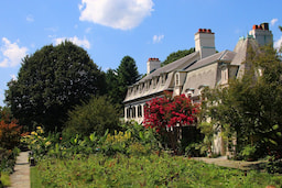 Chanticleer Pleasure Garden