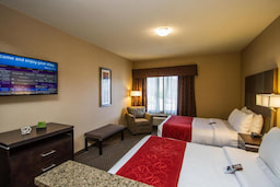 Comfort Suites Kelowna