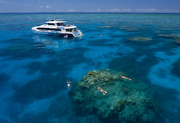 Big Cat Green Island Semi Submarine