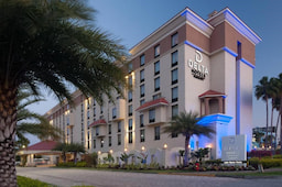 Delta Hotels by Marriott Orlando Lake Buena Vista