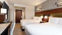 DoubleTree by Hilton