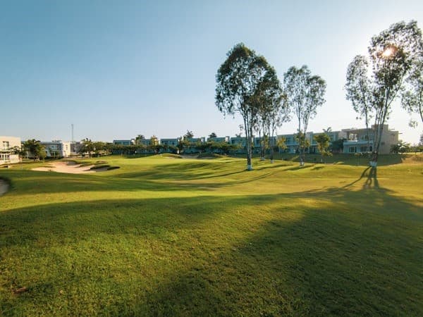 Visit golf course in Naldehra