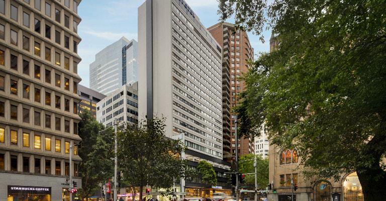 Novotel Sydney City Centre Exterior View
