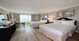 The Commerce Casino & Hotel Room