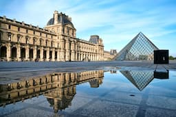 Louvre Museum