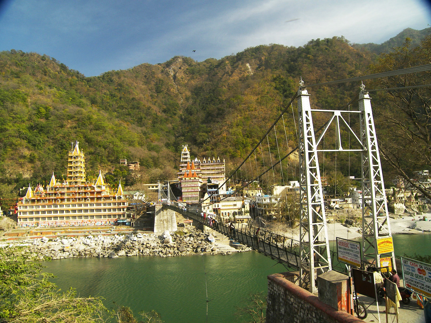 Laxman Jhula