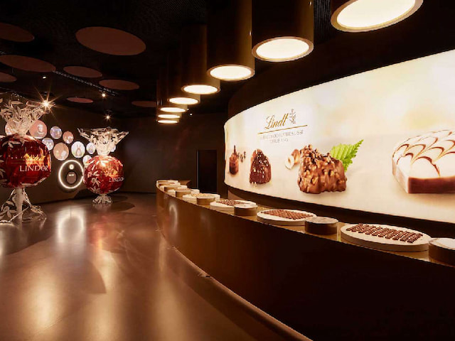 Explore chocolate museum - 1