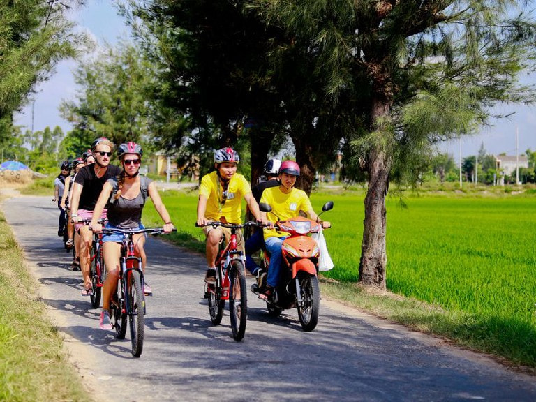 Cycling in and around Hue - 1