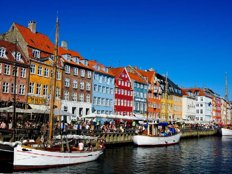 Take A Canal Tour - 1