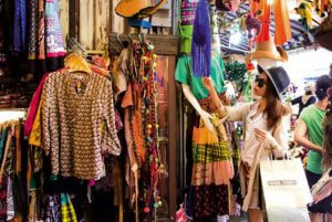 12 Best Cities for Shopping in India – From Sarees to Souvenirs!