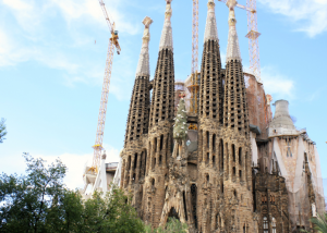 La Sagrada Familia In Barcelona: A 2025-26 Journey Through Gaudi’s Imagination!