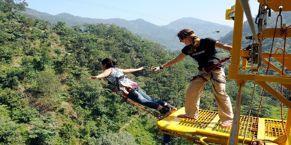 5 Best Bungee Jumping Places In India - Flamingo Transworld